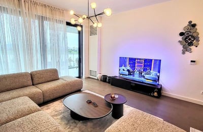 Location d’un appartement spacieux de 3 pièces, 104 m², avec terrasse, Belgrade, Serbie